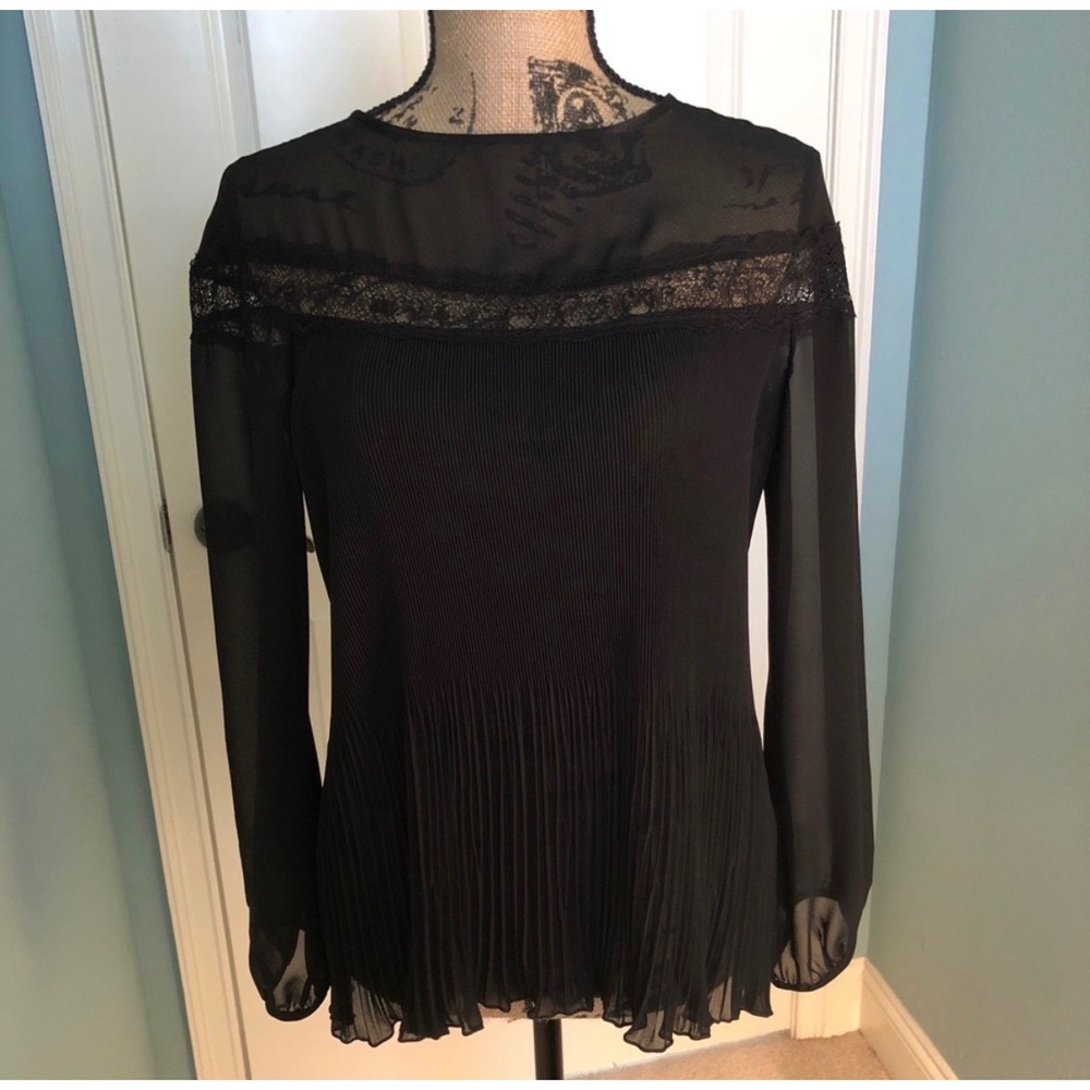 Siani Milano Black V-Neck Sweater Pleated Crochet Lace Balloon Sleeve Size Small